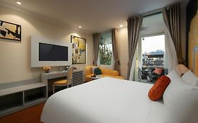 Golden Cyclo Premier Hotel
